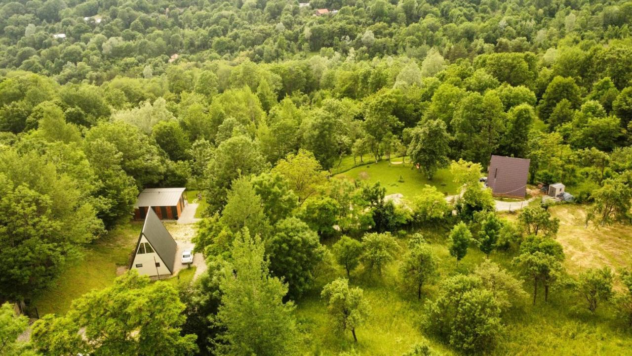 Casutele Din Poienita Villa Comarnic Ngoại thất bức ảnh