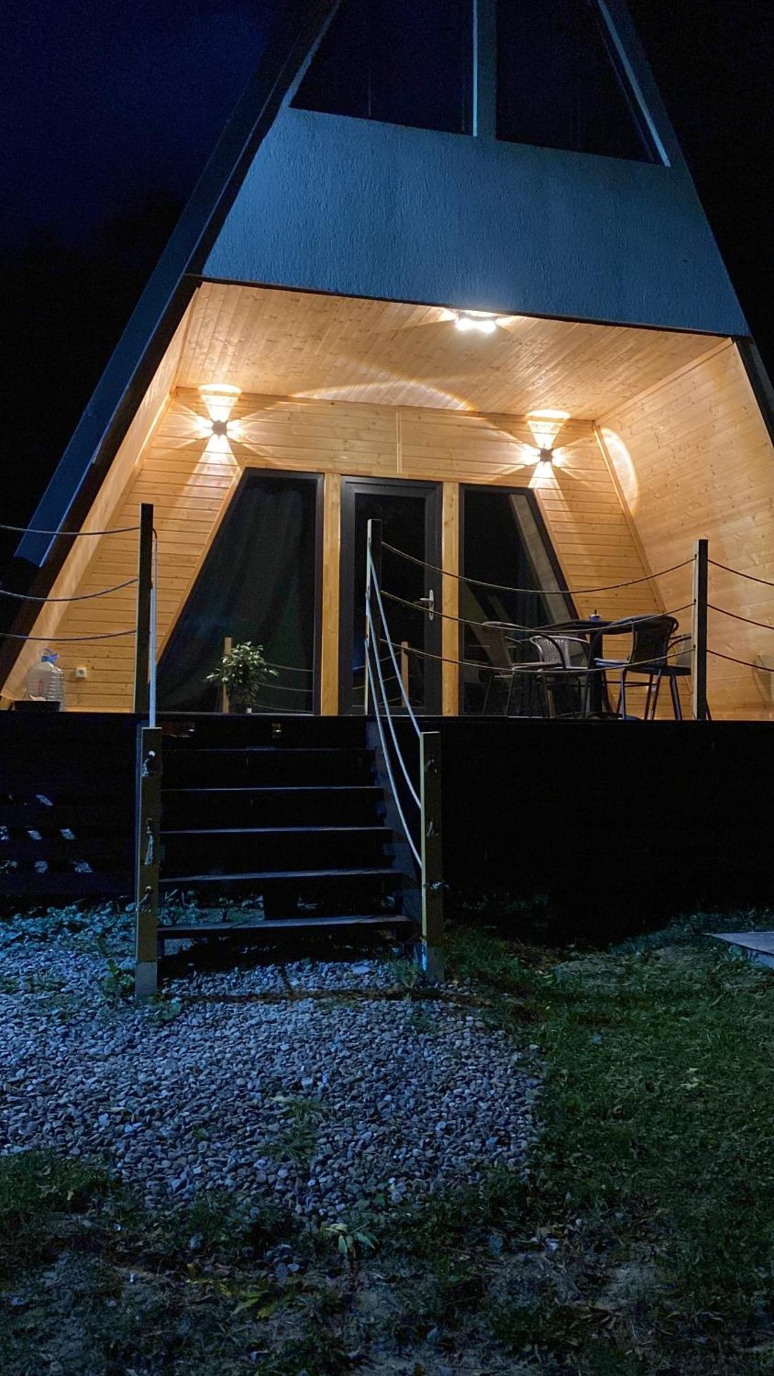 Casutele Din Poienita Villa Comarnic Ngoại thất bức ảnh